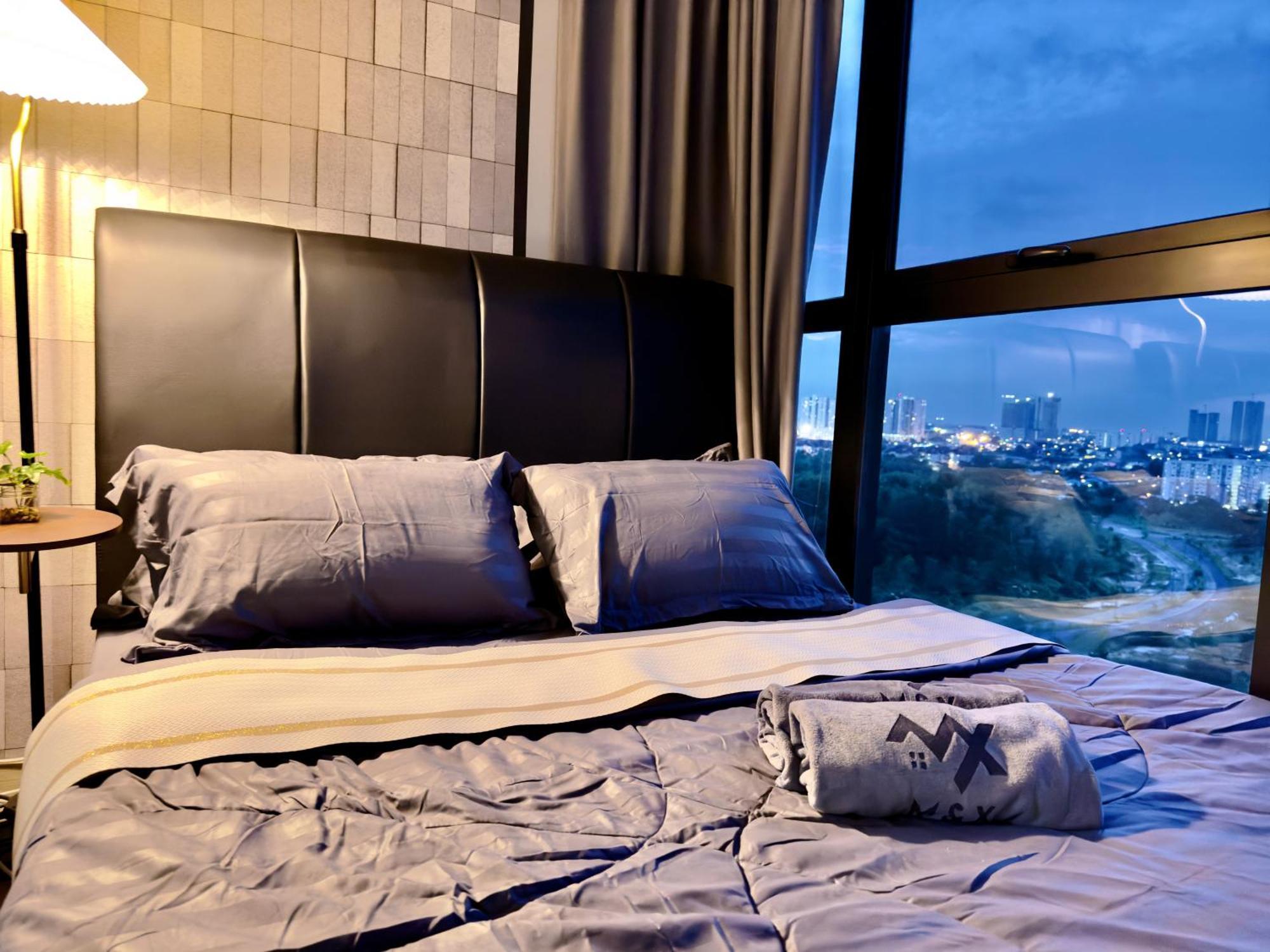 Aparthotel Midvalley Southkey Mosaic 6-9pax Netflix-smarttv70inch *