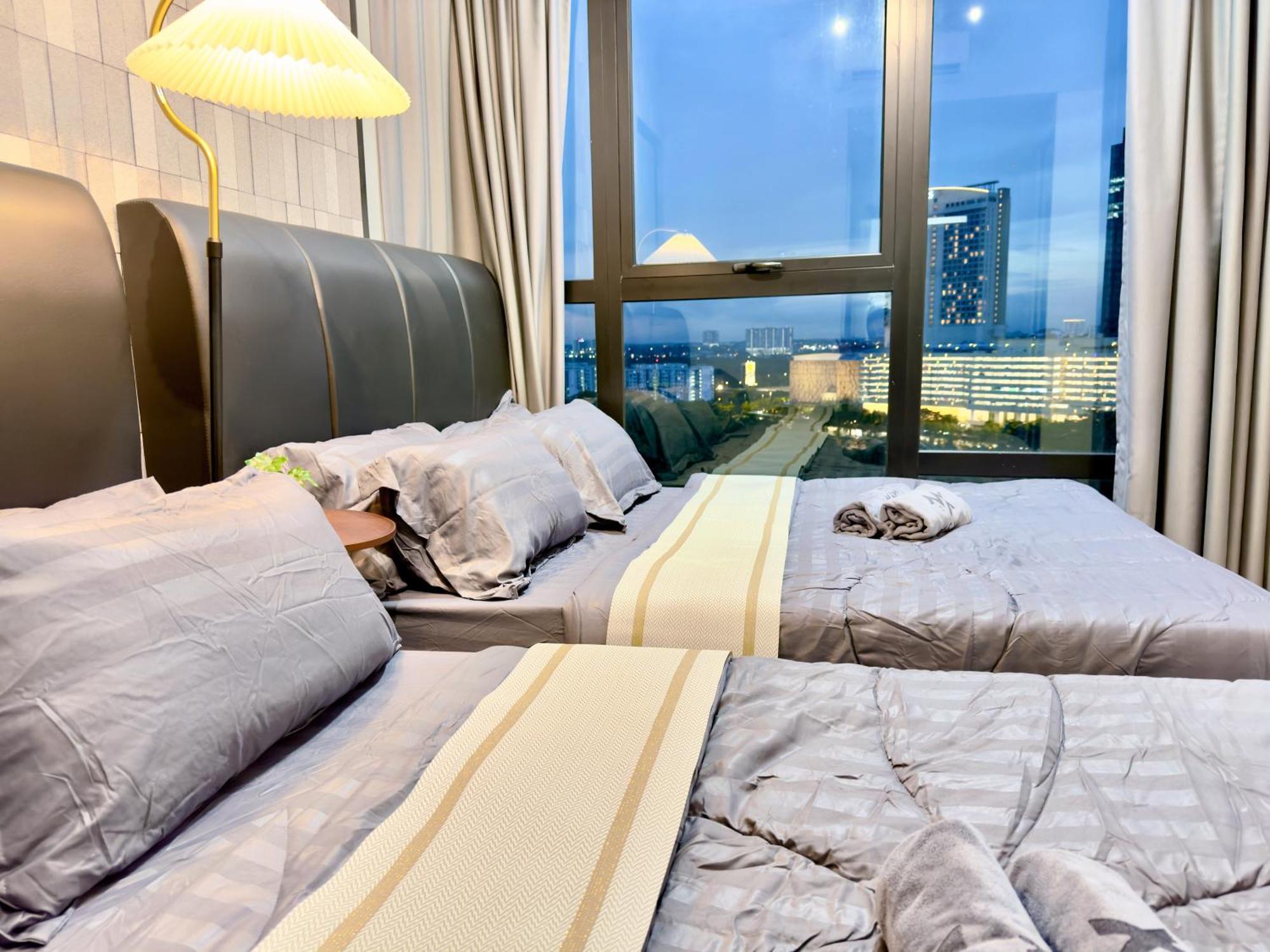 Midvalley Southkey Mosaic 6-9pax Netflix-smarttv70inch Aparthotel