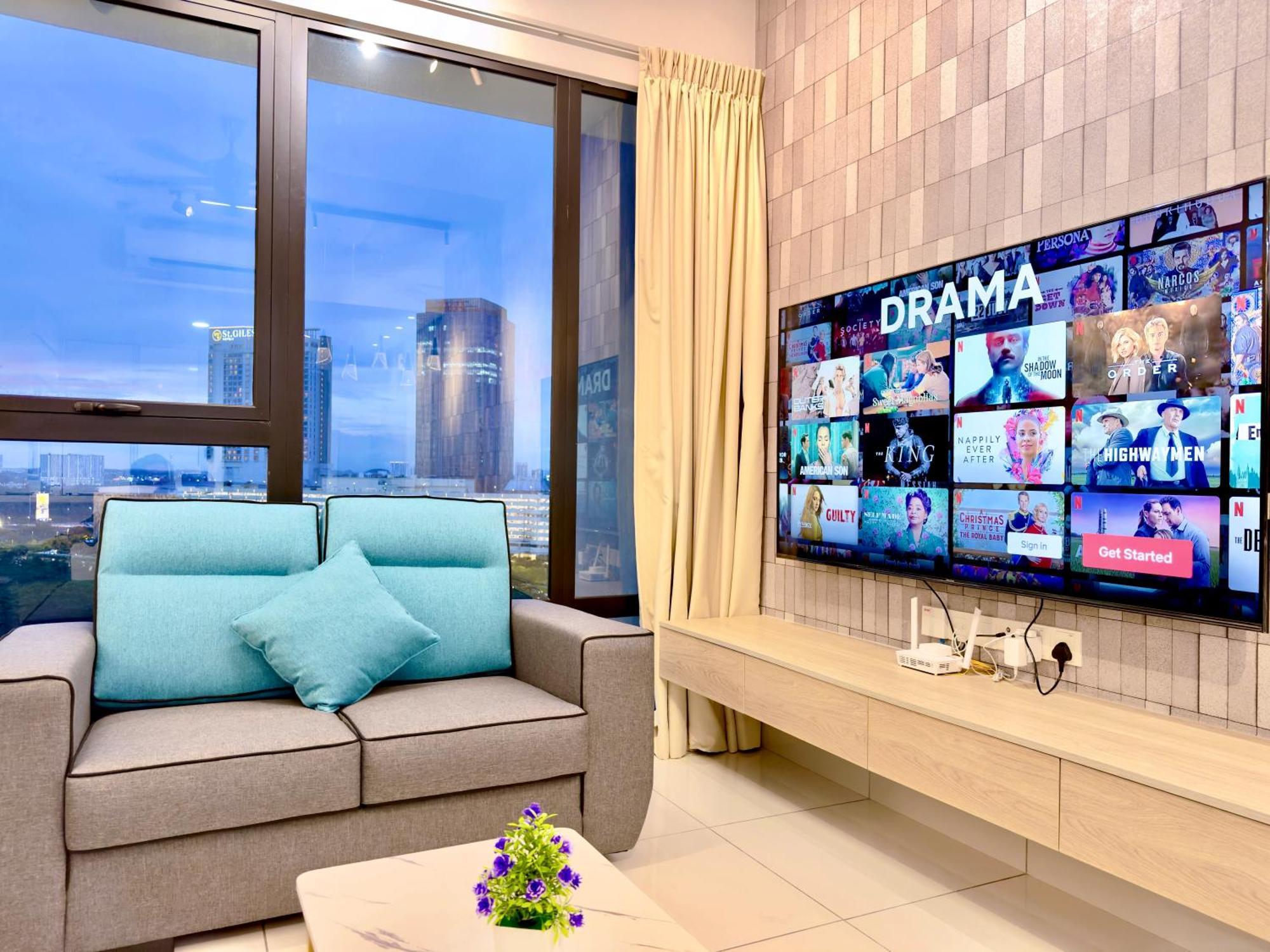 Aparthotel Midvalley Southkey Mosaic 6-9pax Netflix-smarttv70inch Johor Bahru