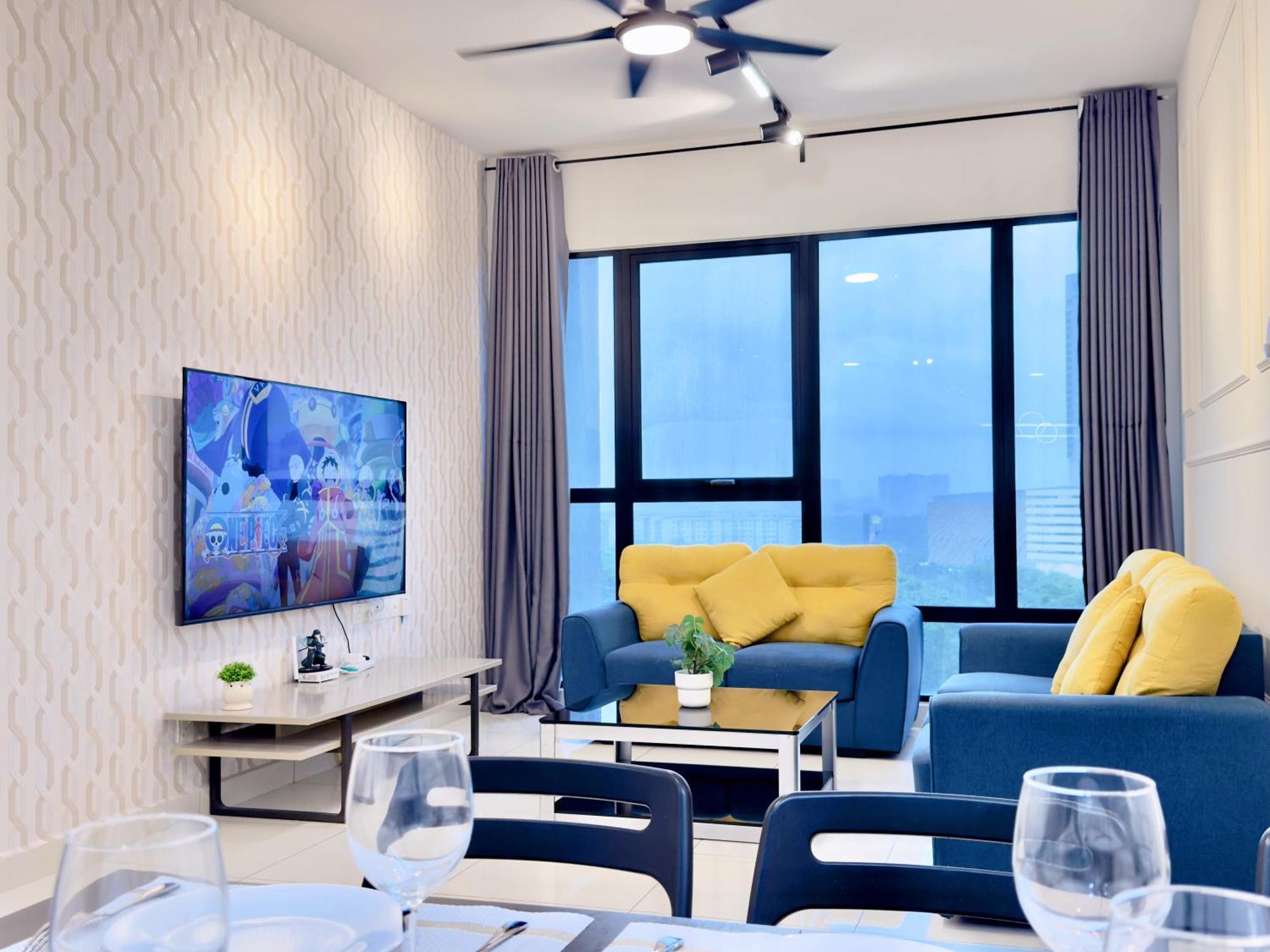 Midvalley Southkey Mosaic 6-9pax Netflix-smarttv70inch Aparthotel